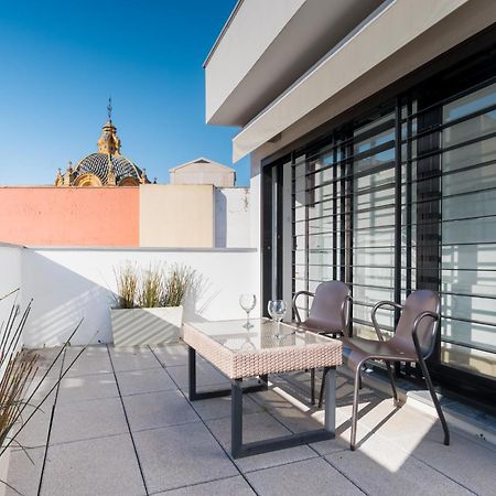 Attic With Terrace- 1Bd 1Bth- Corral Del Rey Daire Sevilla Dış mekan fotoğraf